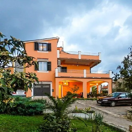 Fuer 6 Personen Ca 60 Qm In Pula, Istrien Istrische Riviera Appartement Pula
