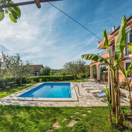 Fuer 6 Personen Ca 60 Qm In Pula, Istrien Istrische Riviera Appartement Pula